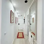 Daire Heart Of Cozy 2br Steps From Cascais