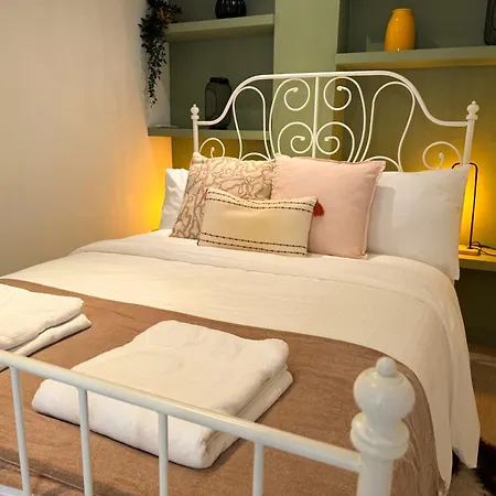 Heart Of Cozy 2br Steps From 아파트 *